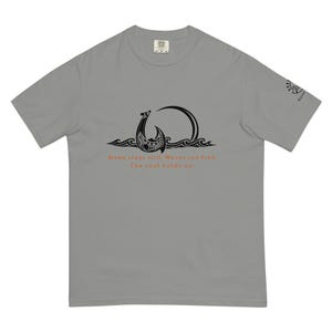 Tribal Maui Hook Tee | Minimalist Wave Graphic | Vintage Gray Poetry Shirt | Comfort Colors Garment Dyed | Aesthetic Unisex Tee