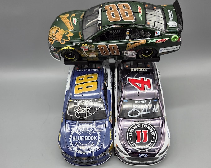 3 Car 1x2 Slanted Freestanding Display 1/24 Scale