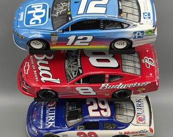 3 Car Slanted Freestanding Display 1/24 Scale