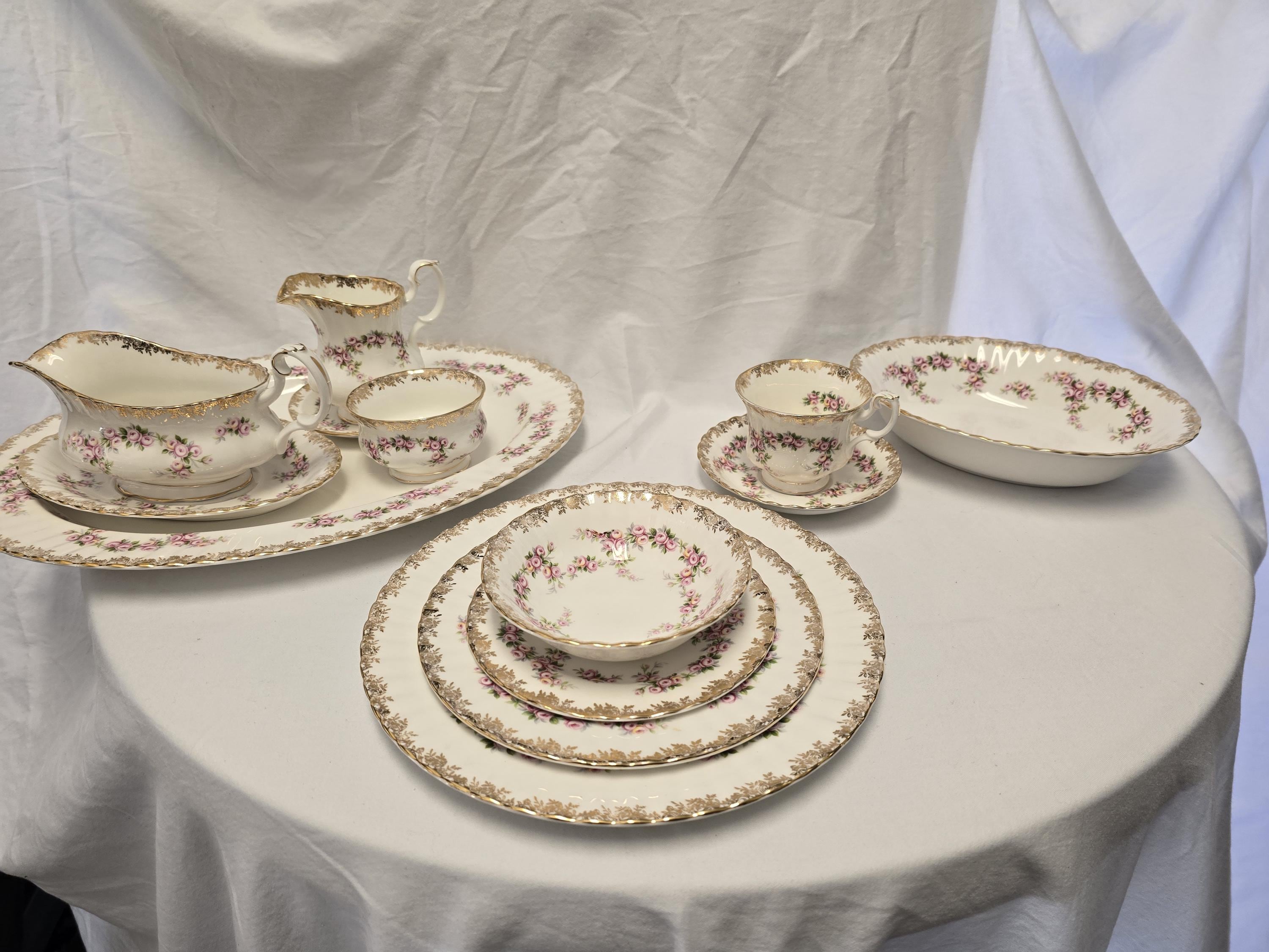 Royal Albert Dimity Rose Set - Etsy