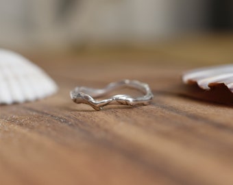 Bague en argent sterling pour femme, bague branche, bague brindille, bague en argent unique, bijoux de la forêt, bague en argent massif, bijoux inspirés de la nature.