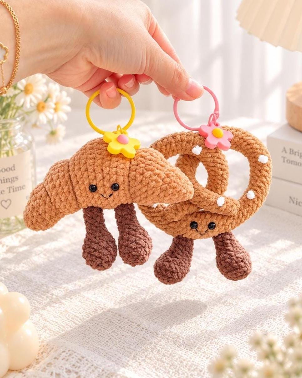 Pretzel Keychain - Etsy