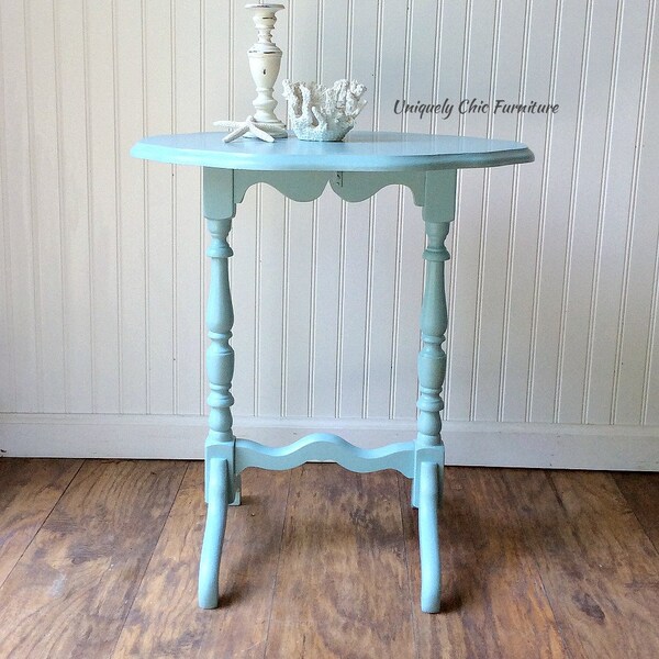 Sea Glass Blue Green Turquoise Coastal Cottage Style Table