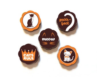 CHOCOLATES CON FORMA DE GATO / Caramelos cubiertos de chocolate con temática de amantes de los gatos
