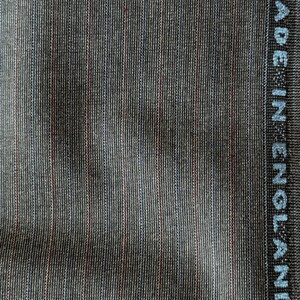 vintage super 100s all wool luxury  -Made in England - 160cm width- 100% virgin wool- 2.4 MT -  grey with stripes
