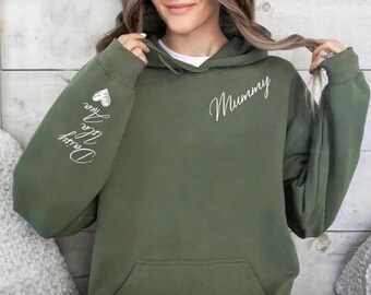 Personalised Mummy Hoodies, Custom Mom Hoodie with Kids Name on Sleeve, Mum Print Jumper, Mother's Day Gift, New Mom Gift, Mom Birthday Gift