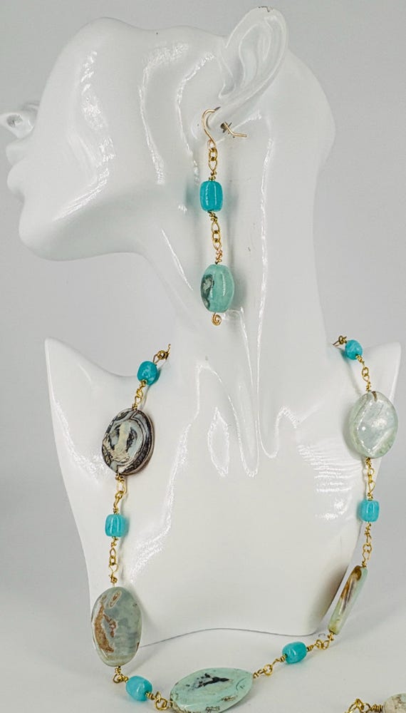 Turquoise Tibetan Agate linked necklace + matching earrings