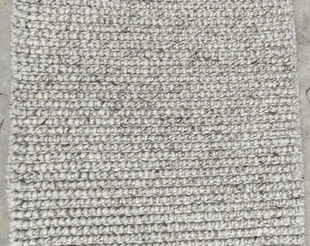 Hand Braided Chunky Wool Area Rug: Grey Handwoven New Zealand Wool