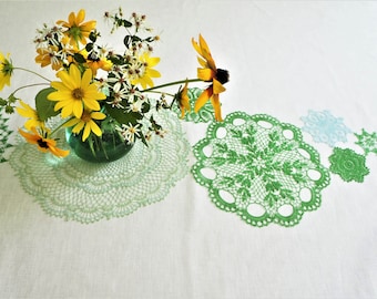 Green Thread Doily Table Runner / Centerpiece