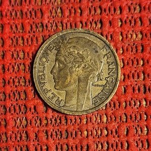 France 2 francs 1941 ornate coin