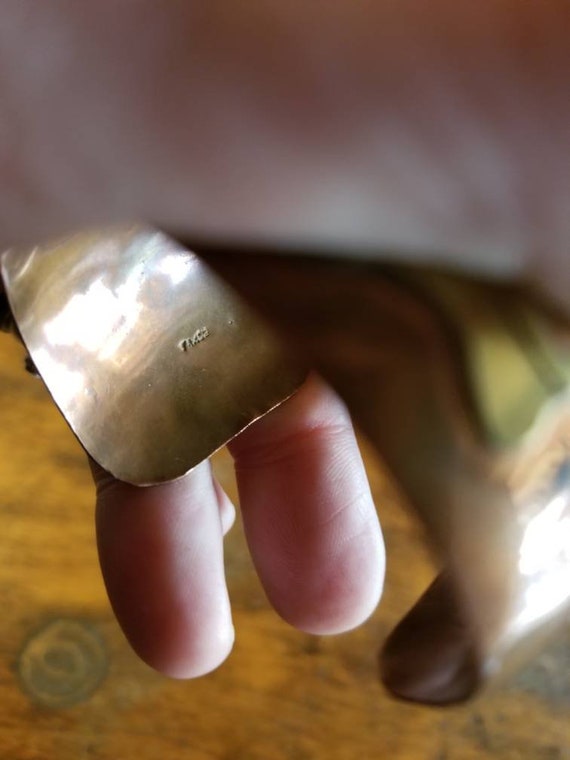 Signed copper dog bracelet - image 7