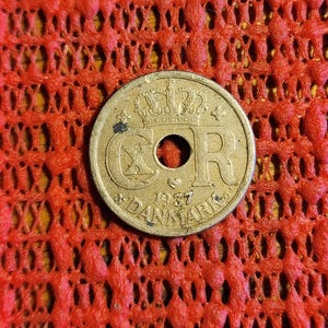 Denmark 10 ore crown coin 1937
