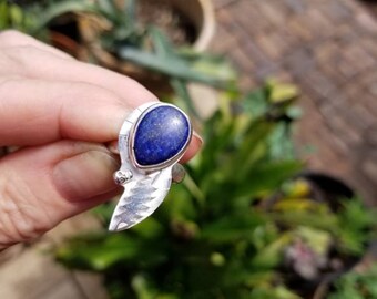 My style inspired bolt ring with lapis lazuli