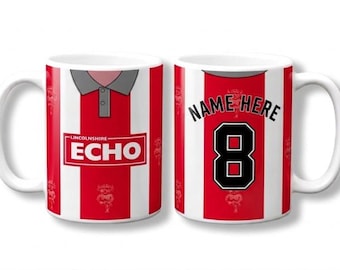 Taza de cerámica personalizada con la camiseta retro del Lincoln City.