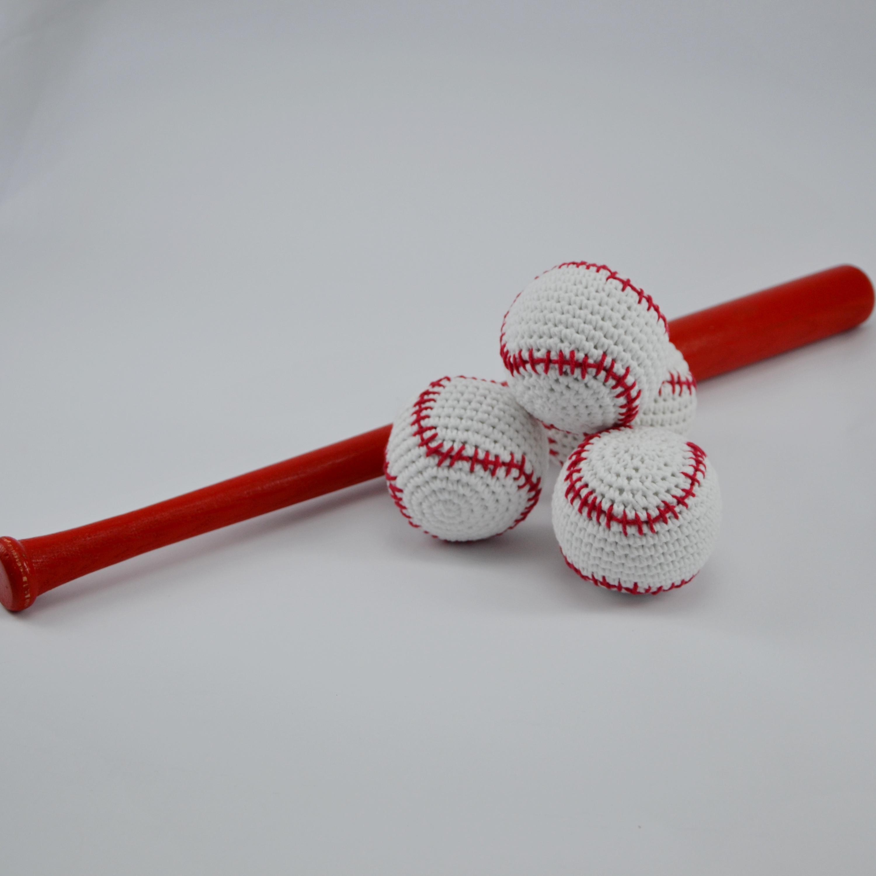 かぎ針編みの野球ボールおもちゃ - 手作りあみぐるみ野球ボール
