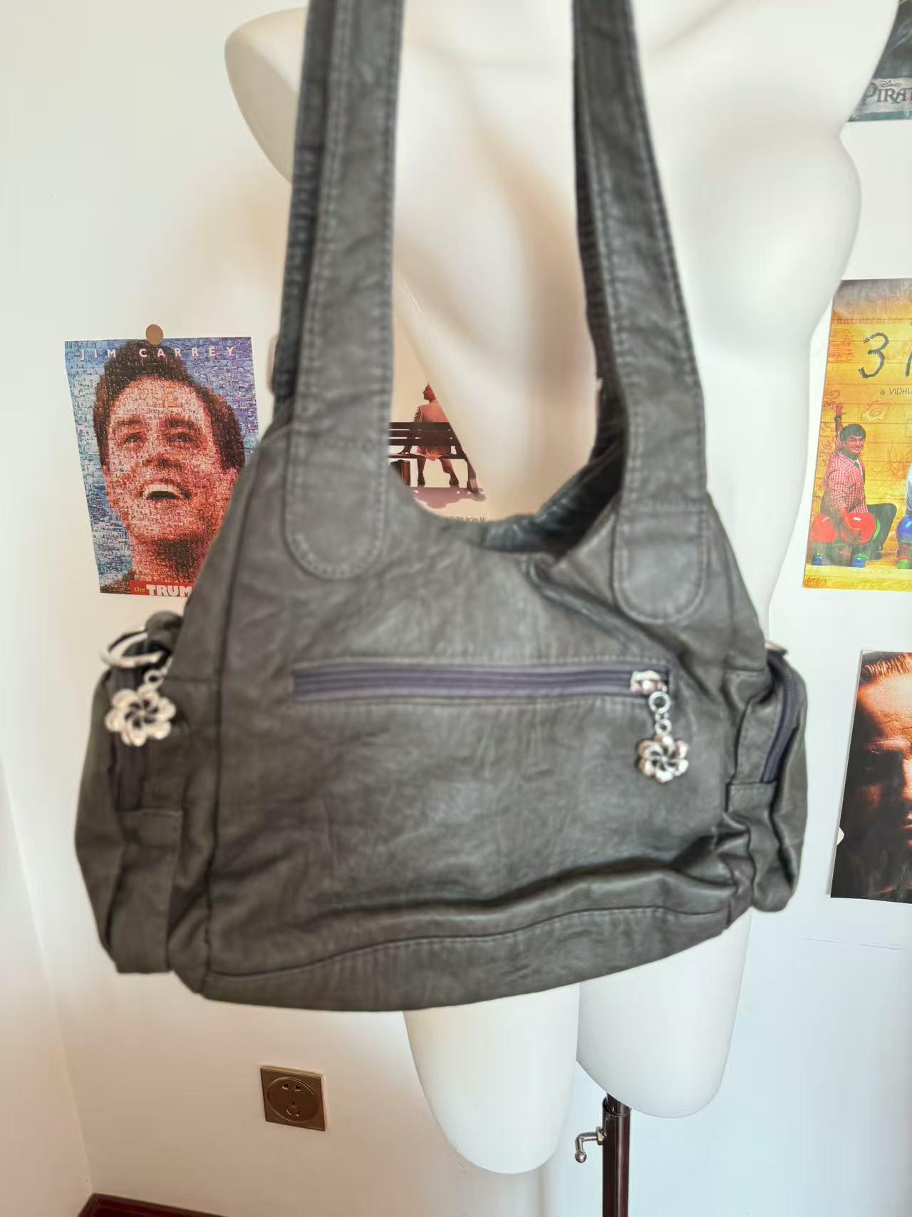 Y2K Emo Shoulder Bag Women Metal Love Punk Design Girl Soft PU 