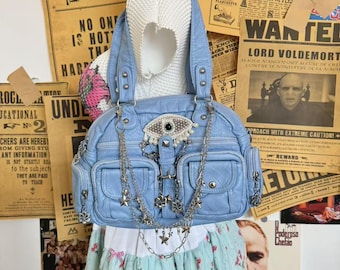 Bonito bolso de hombro para mujer, con parche en el ojo y cadena, de piel sintética suave, tipo tote, cruzado, con accesorios Y2K y correa cruzada.
