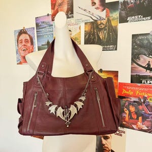 Y2K Shoulder Bag Women Cross Punk Bat Design Girl Soft PU Leather Tote Bag Crossbody Bag Y2K Accessories Shoulder Bag with Crossbody Strap