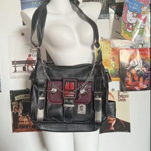 Unisex Y2K Crossbody Bag Women Punk Patches Daily Messenger Bag Girl PU Leather Tote Bag Crossbody Bag Y2K Accessories Bag Cute School Bag