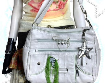 Small Emo Crossbody Bag Women Retro Patches  Girl Soft PU Leather Tote Bag Crossbody Bag Y2K Accessories Messenger Bag with Star and Alien