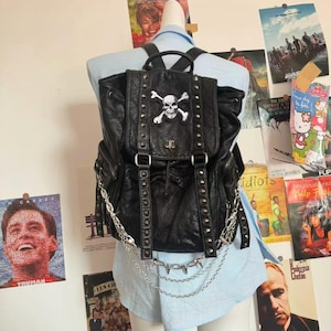 Large Capacity Unisex Soft Leather Backpack 15inch Laptop School Bag Goth Skull Chain Daily Black Backpack For Woman Man Grunge Backpack