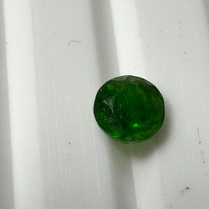 Garnet Demantoid Grossular Garnet Vivid Green Garnet Andradite Garnet Faceted Round Shape Garnet 5 MM Size 0.8 Carat Weight