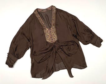 Blusa/Top vintage de Roberto Cavalli para mujer, color marrón, con cuello en V, de seda pura, cinturón y encaje, talla M.