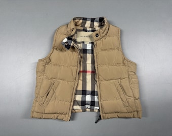 Chaleco acolchado de plumón de microfibra Burberry London para niños, talla 9 m/71 cm