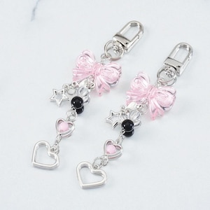 Keychain Bag Chain Cute Accessory with Heart, Bow and Pearl Style