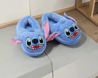 Pamuklu Peluş Kış Terlikleri – Sıcak ve Rahat Ev Terlikleri, Yumuşak Ev Terlikleri