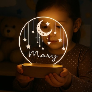 Luz noturna personalizada com lua e estrelas, luz noturna com nuvens personalizadas e nome, luz noturna para quarto de bebê, presente para recém-nascido, presentes para mães, decoração de berçário