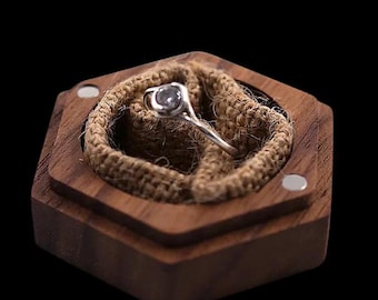 Hexagonal ring box made of walnut wood, wooden ring case, engagement, wedding, ring holder with jute, rustic ring box for wedding rings