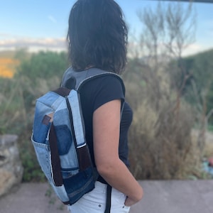 Upcycled Denim Rucksack | Patchwork Jeans Rucksack mit Wasserdichtem Futter | Nachhaltiges Einzelstück