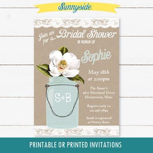 Invitation imprimable mason jar avec fleur de magnolia, kraft et dentelle, parfait pour une mariée du sud rustique ou douche de mariage