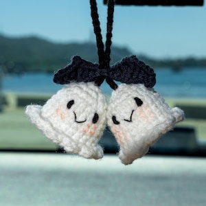 Crochet Halloween Cute Ghost Car Mirror Hanging, Cute Car Decor, Halloween Car Accessories, Crochet halloween, Handmade Halloween Ornament