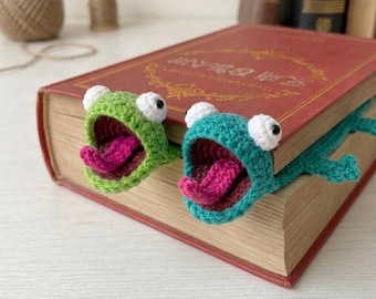 Funny Lizard Bookmark,  Back to school gift, Cute Crochet Page Marker, Stress Relief, Book Lover Accessory, Lovely gift for book lover