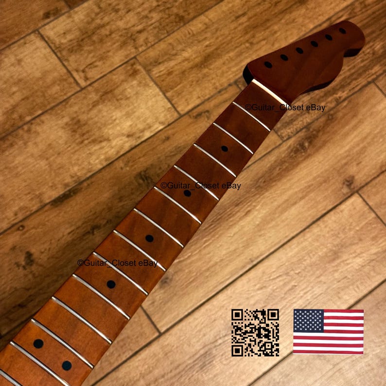 K&ouml;nnte beinhalten: Ein neuer, unfertiger Gitarrenhals mit einer dunkelbraunen Kopfplatte und Griffbrett. Der Hals hat wei&szlig;e Bundmarkierungen und eine nat&uuml;rliche Holzoberfl&auml;che. Das Bild enth&auml;lt einen QR-Code und die amerikanische Flagge.