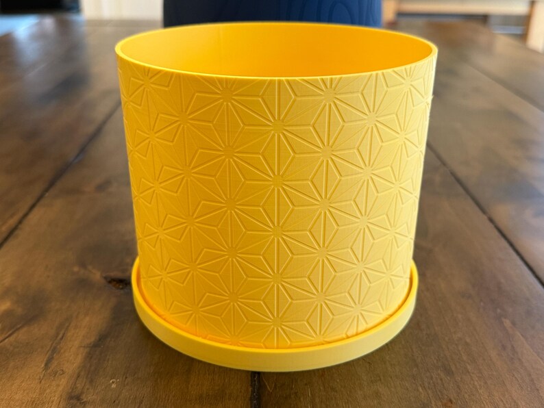 3D Printed Planter Pot "Hexstar" with Tray: Modern Indoor Plant Pot, Small, Medium and Large & Multiple Colors - 2", 3", 4", 5", 6", 7" 8" Matte Lemon Yellow