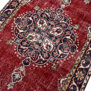 4x7 Vintage Rug, Red Turkish Rug, Small Area Rug for Entryway, Handmade Oushak Carpet, Floral Medallion Pattern, 3'7" x 6'7"
