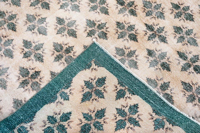 7x10 Vintage Rug, Anatolian Boho Rug, Green Floral Rug, Oushak Turkish Rug, Large Living Room Rug, 6'7" x 10'2" image 18