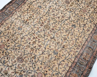 6x9 Vintage Area Rug, Turkish Rug, Floral Rug, Neutral Rug, Large Rug for Living Room, 5'5" x 9'3"