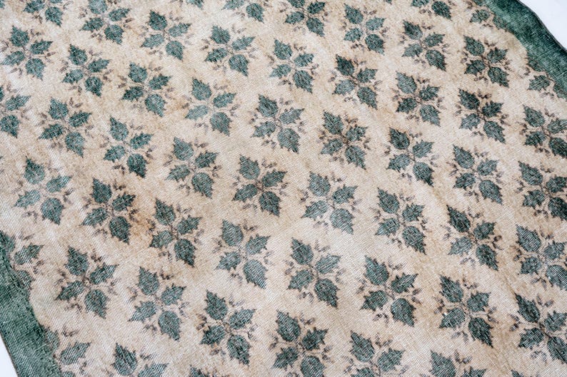 7x10 Vintage Rug, Anatolian Boho Rug, Green Floral Rug, Oushak Turkish Rug, Large Living Room Rug, 6'7" x 10'2" image 17