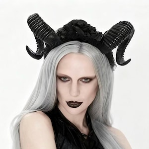 Antelope Horn Headband: Gothic Devil Horns