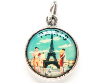 Vintage Paris Pendant, Eiffel Tower Pendant, Paris Necklace, Eiffel Tower Necklace, Vintage Y2K Necklace Pendant