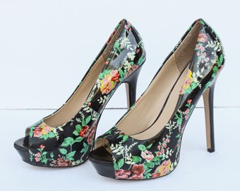 Y2K Shoes, Black Floral Heels, Floral Pumps, Flower Heels, Patent Leather Shoes, Black Patent Leather Heels, Womens Shoes Size 7.5 8