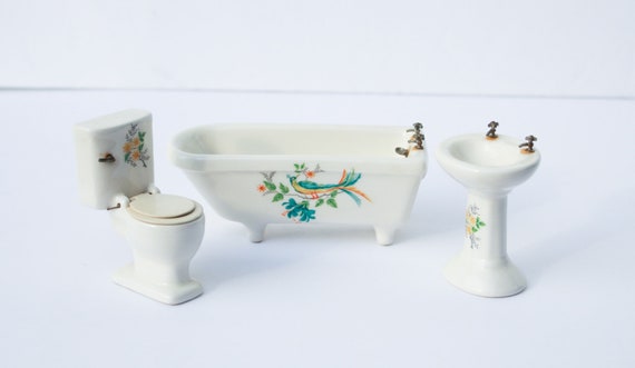 dollhouse bathroom set