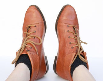 Vintage 90s Boots, Brown Leather Boots Size 7 Ankle Boots, Fall Boots, 1990s Boots, European Leather Boots