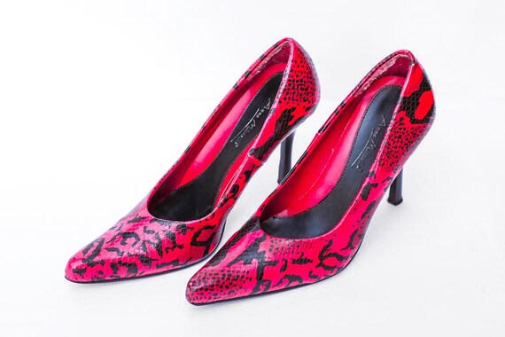 white block heel pumps