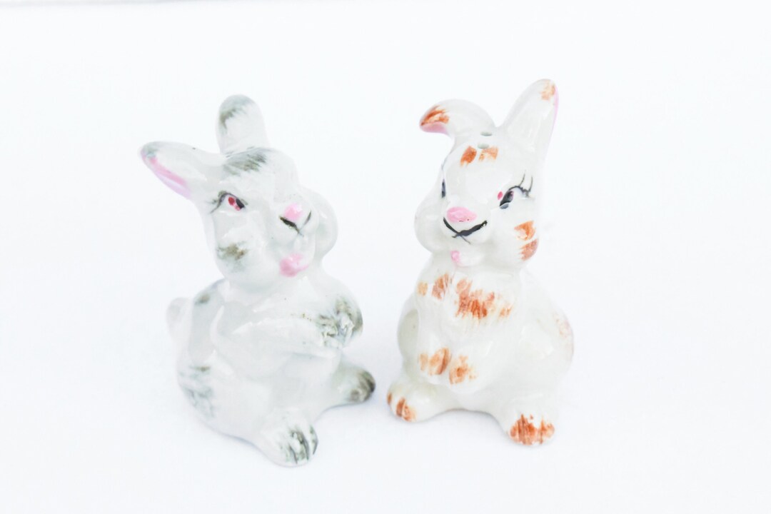 Vintage Rabbit Salt and Pepper Shakers Ceramic Rabbits Etsy