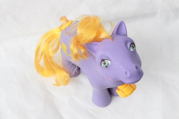 Little pony dance 2025